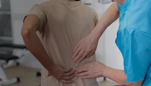 Imagen ilustrativa dolor de espalda o dolor de riñones