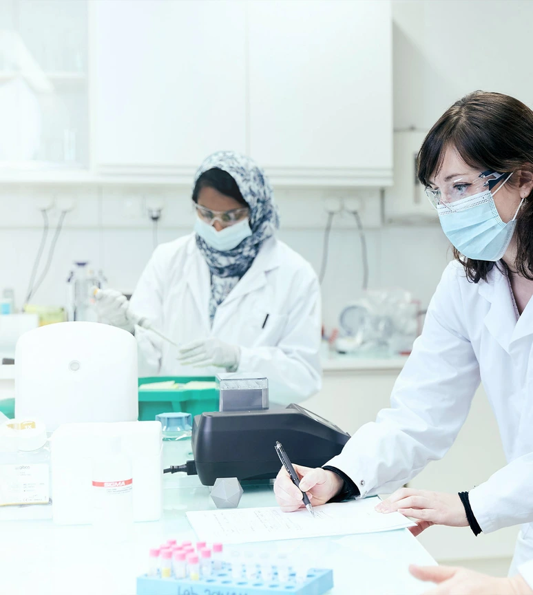 Trabaja con nosotros