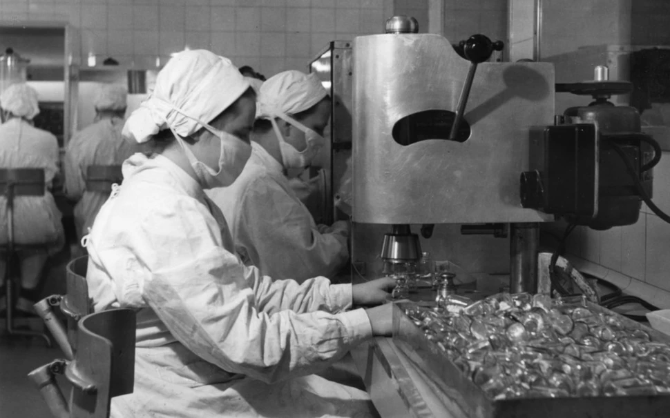 Filling plant in pharmaceutical production