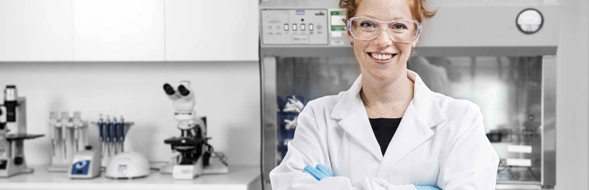Woman scientist in lab