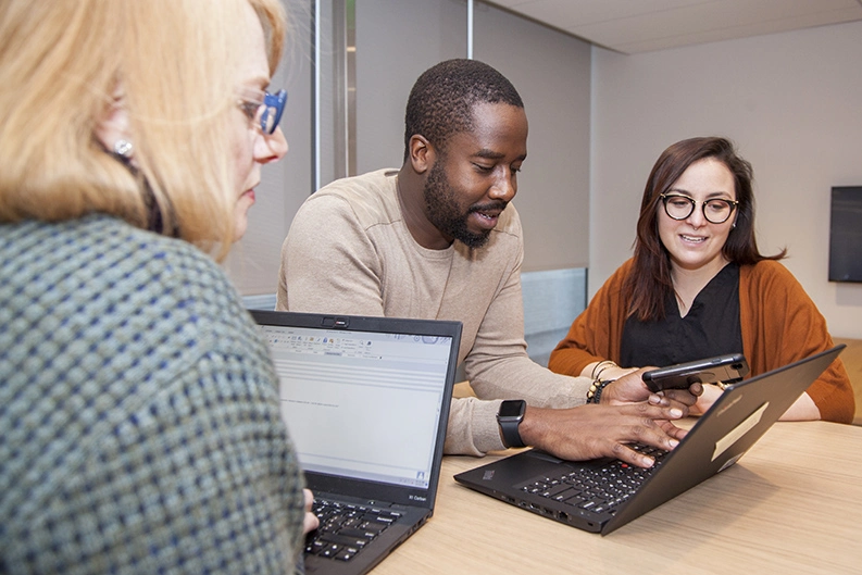 Bei Novartis geniessen alle Mitarbeitenden vielfältige Fortbildungsmöglichkeiten.