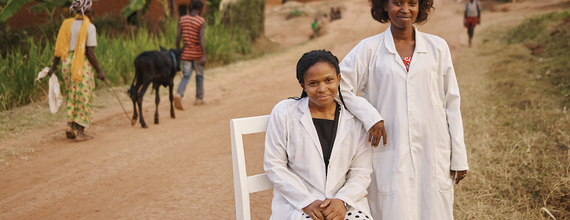 Deux femmes médecins au Rwanda