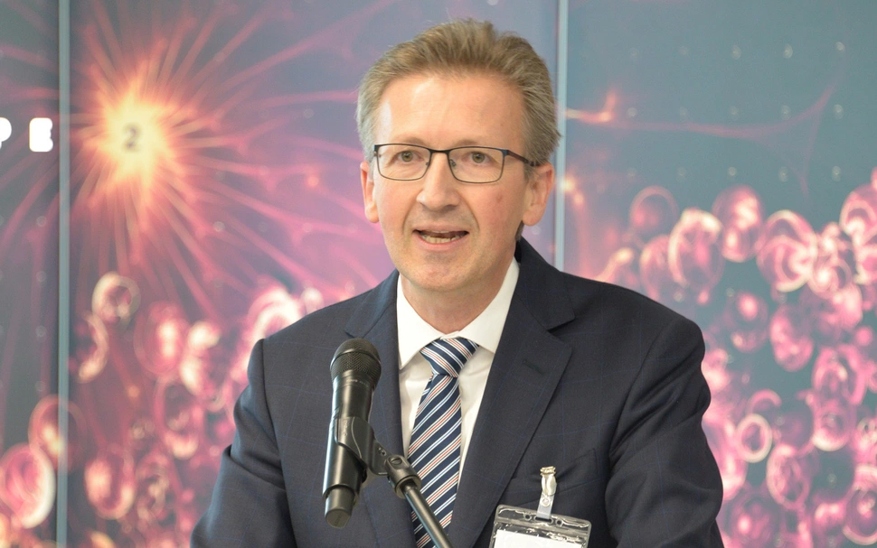 Steffen Lang, Global Head NTO