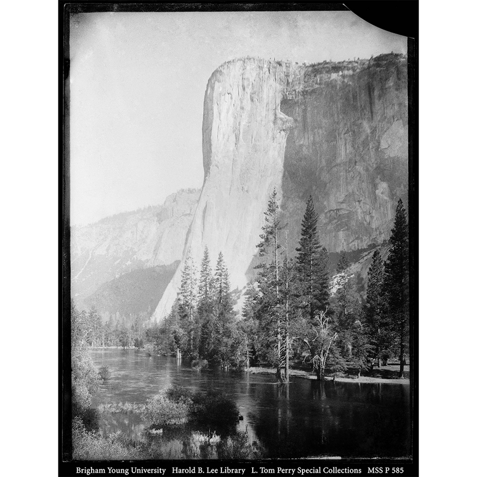 En 1958, une équipe d'aventuriers tente la première ascension d'El Capitan.