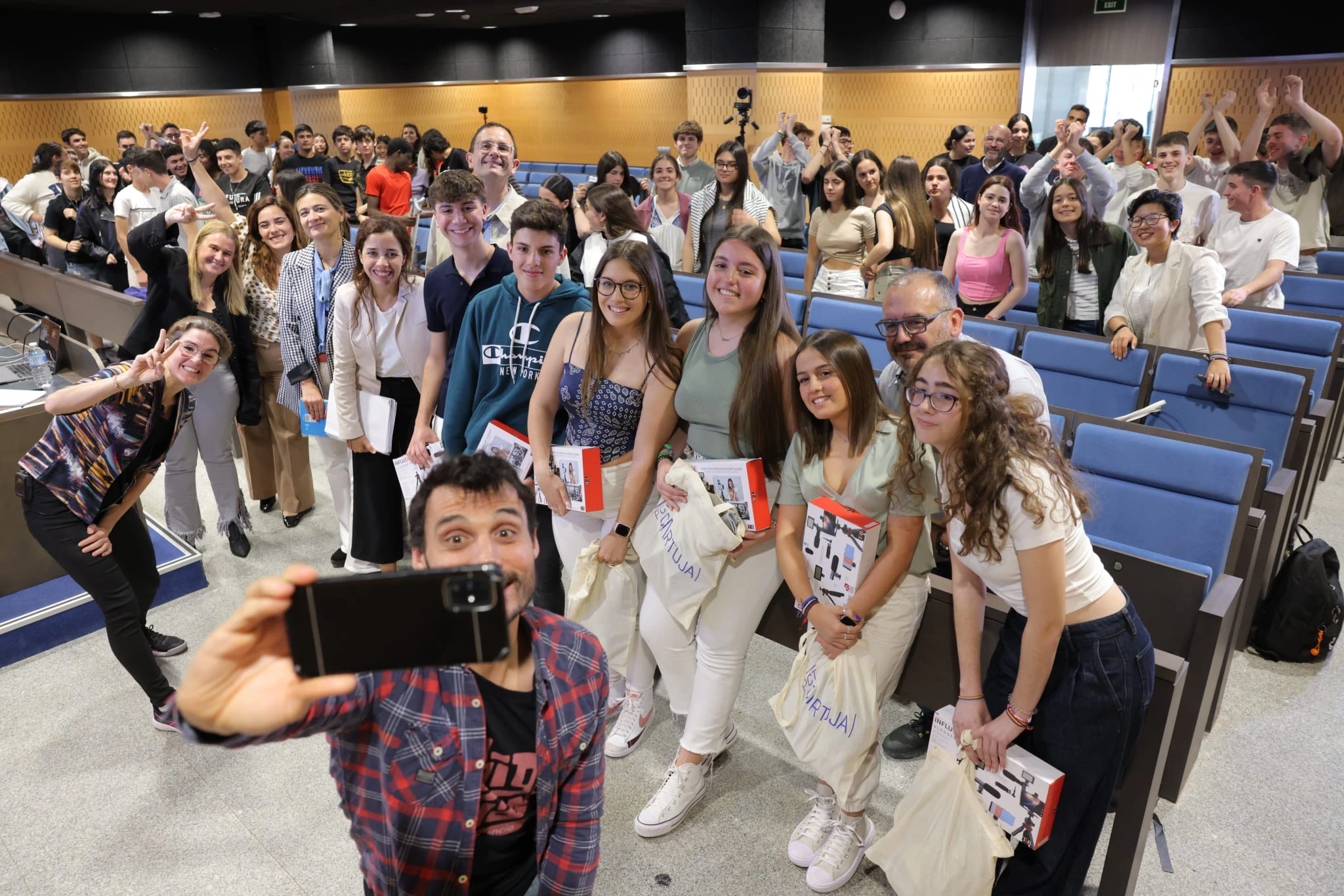 Reimagina La Ciencia Andalucía