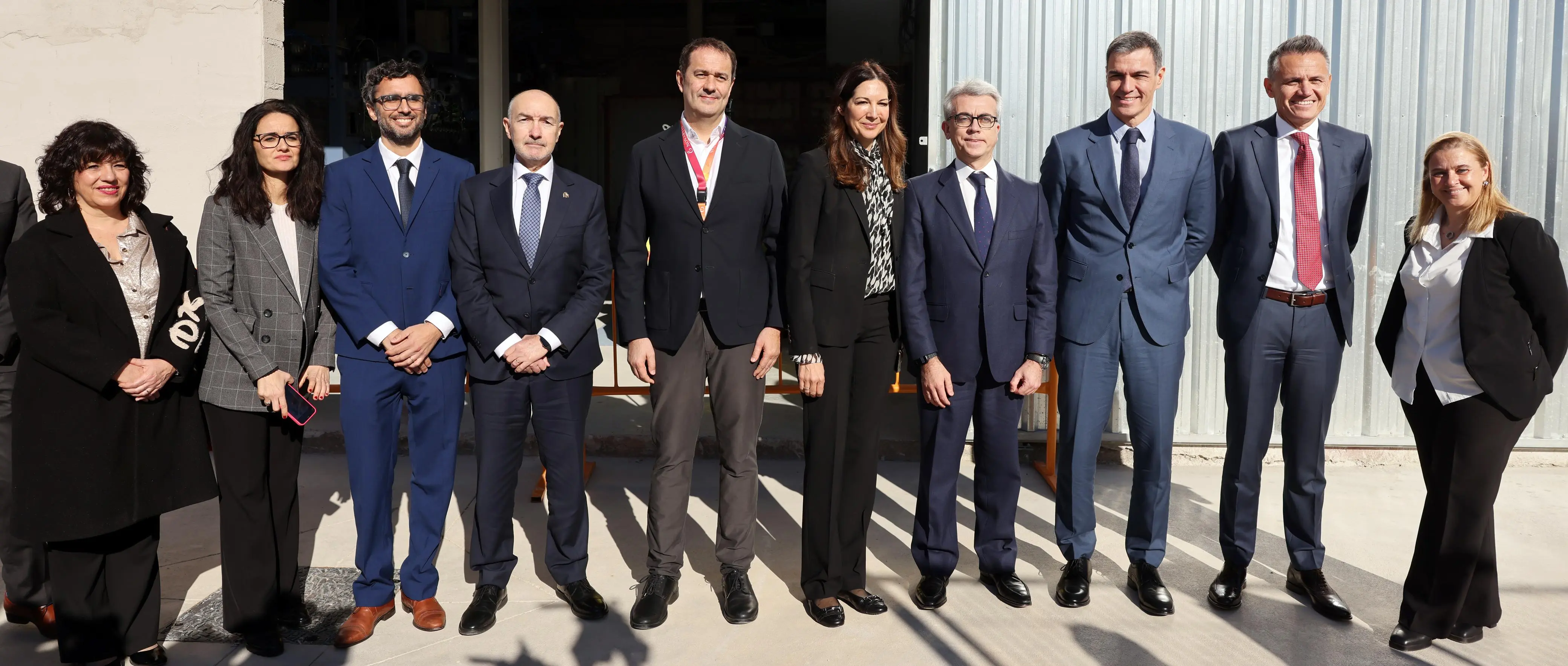 El presidente del Gobierno visita la planta de Novartis en La Almunia 