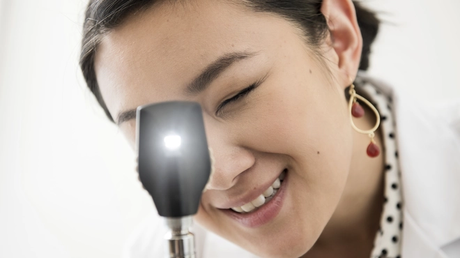 compact_imaging_eye_diseases_AMD_diabetic_retinopathy_age-related_macular_degeneration