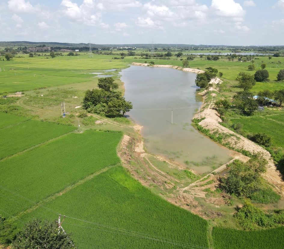 An image of a waterbody after it has been desilted