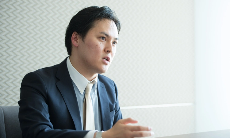 mr-staff-joined-2011-image