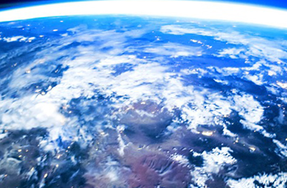 Curve of life world