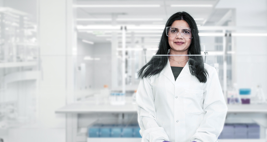 Profesionales en laboratorio