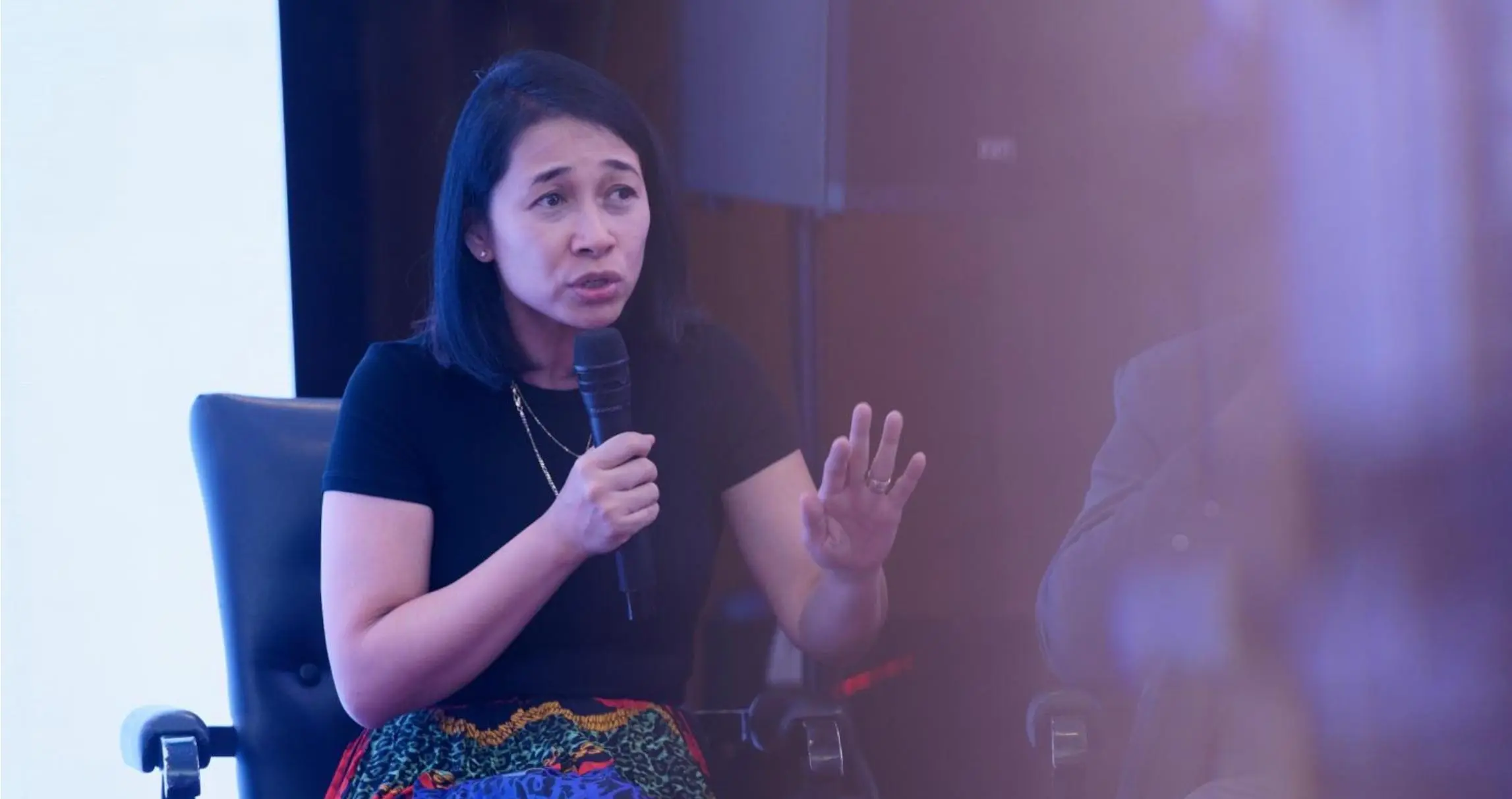 Dr. Lourdes Ella Santos