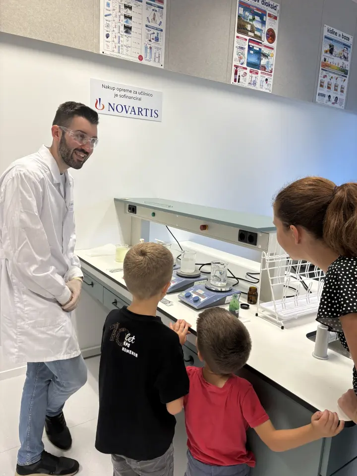 Doctor presenting to childrens