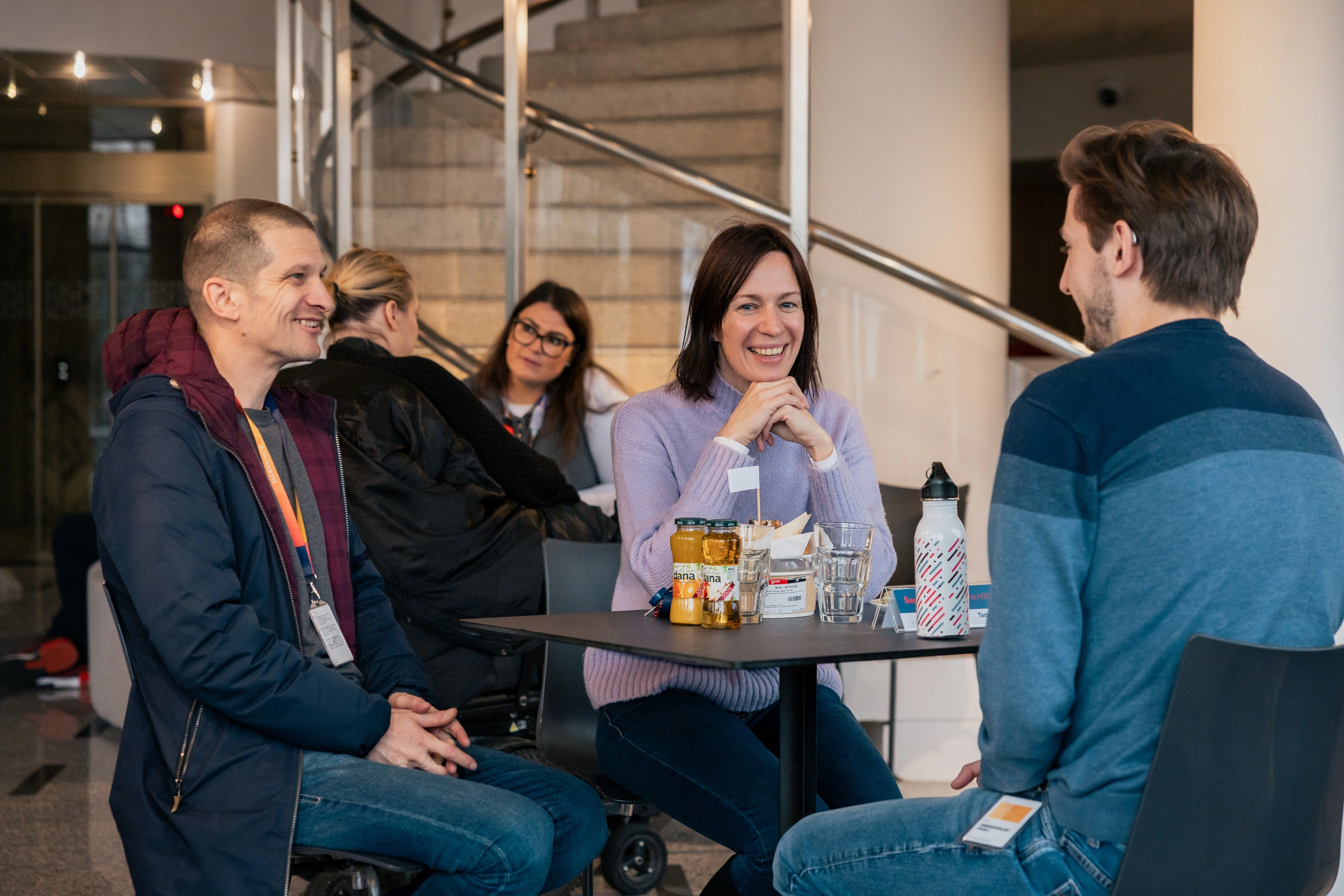 Svetovni dan invalidov - razprava za mizo