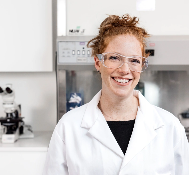 Woman scientist in lab