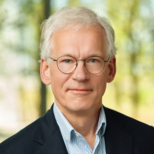 Frans van Houten, Board member