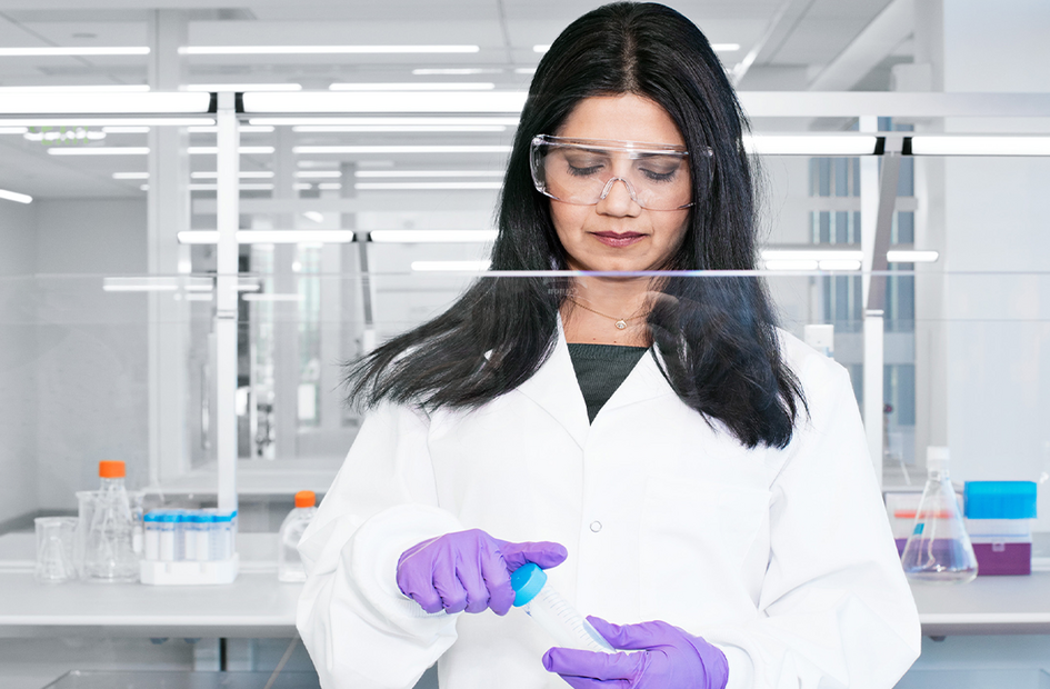 A female scientist in a Novartis laboratory 