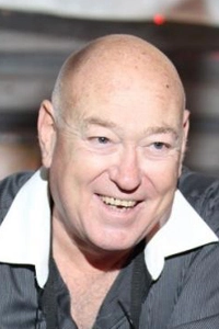 Giora Sharf is a ph cml patient and co founder of the cml advocates network