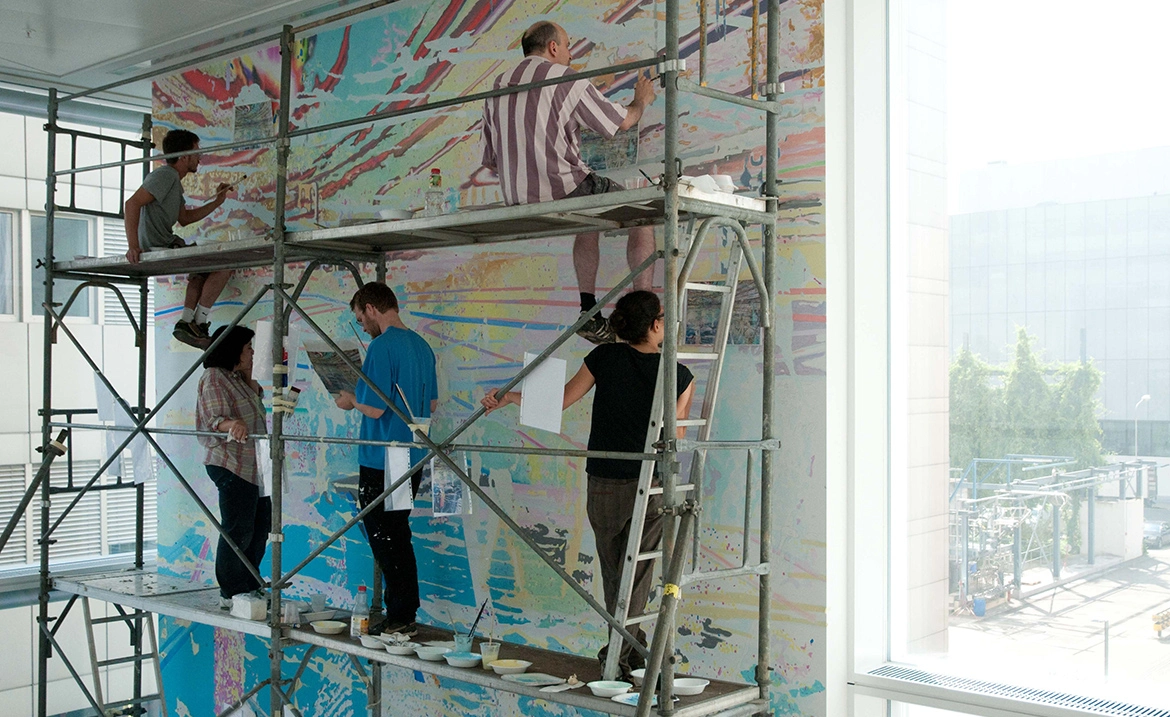 The making of the wall painting