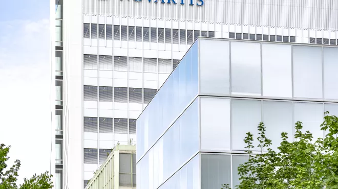View of the Novartis logo on the Banting 1 building, Novartis Campus Basel (vertical)