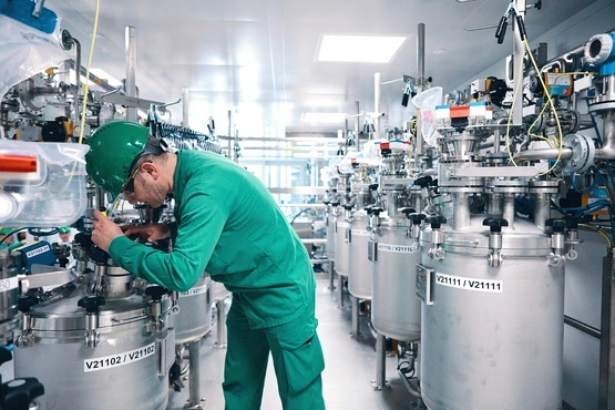 Production specialist manufacturing RNA therapies in Schweizerhalle, Switzerland