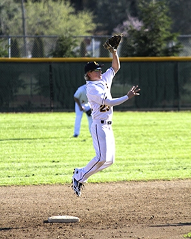 Andrew MIller playing baseball