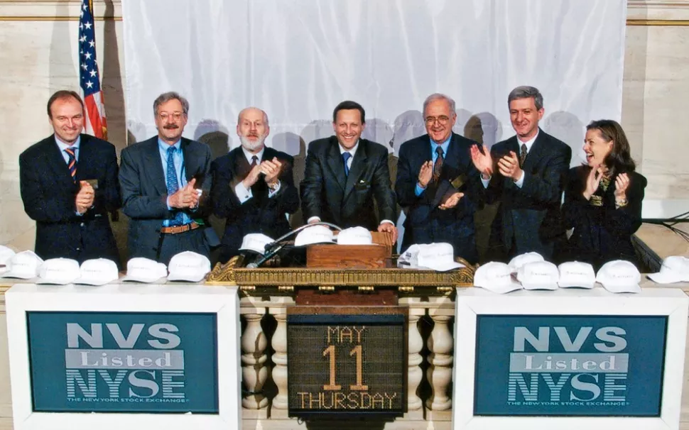 NYSE flotation on May 11, 2000 - Novartis rings the bell on Wallstreet.