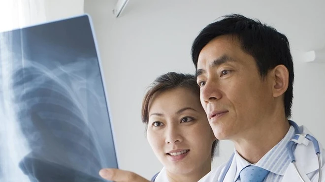 Cancer cocktails: LEE011 – a popular combination partner