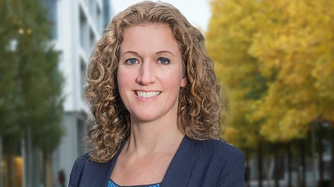 Janneke van der Kamp on the Novartis campus in Basel 