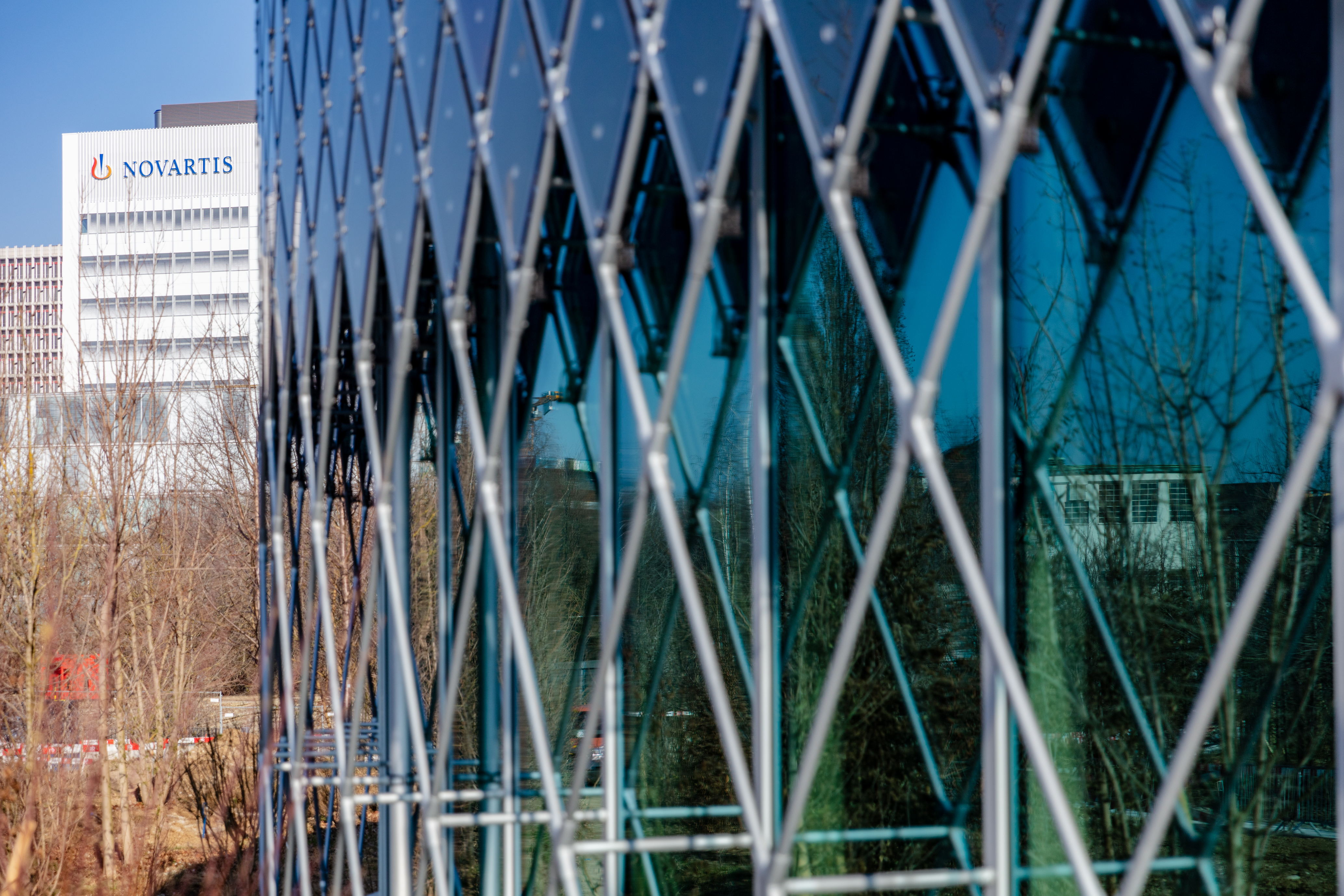 Novartis Pavillon with Banting 1 in the background