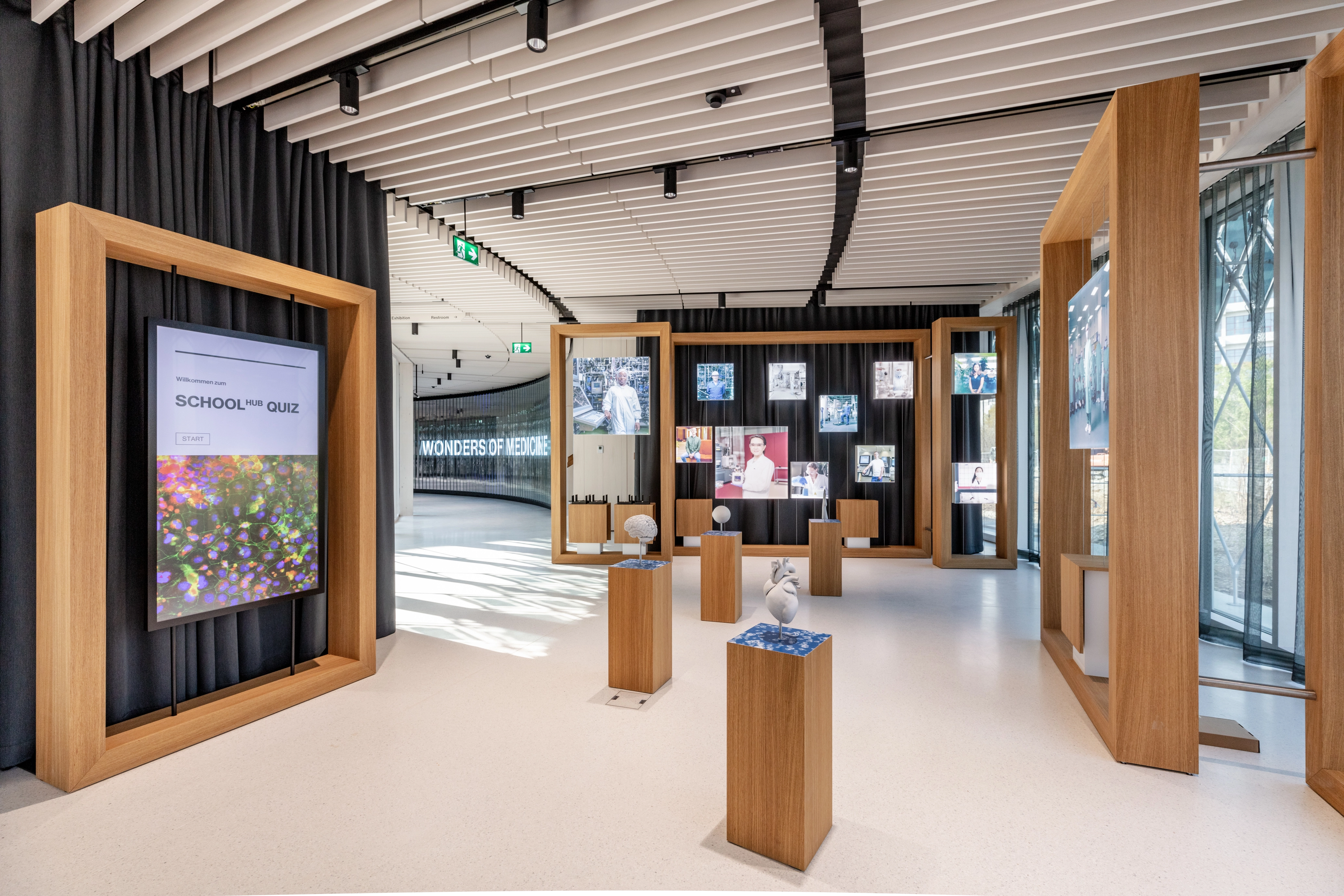 Schoolᴴᵘᵇ, Novartis Pavillon