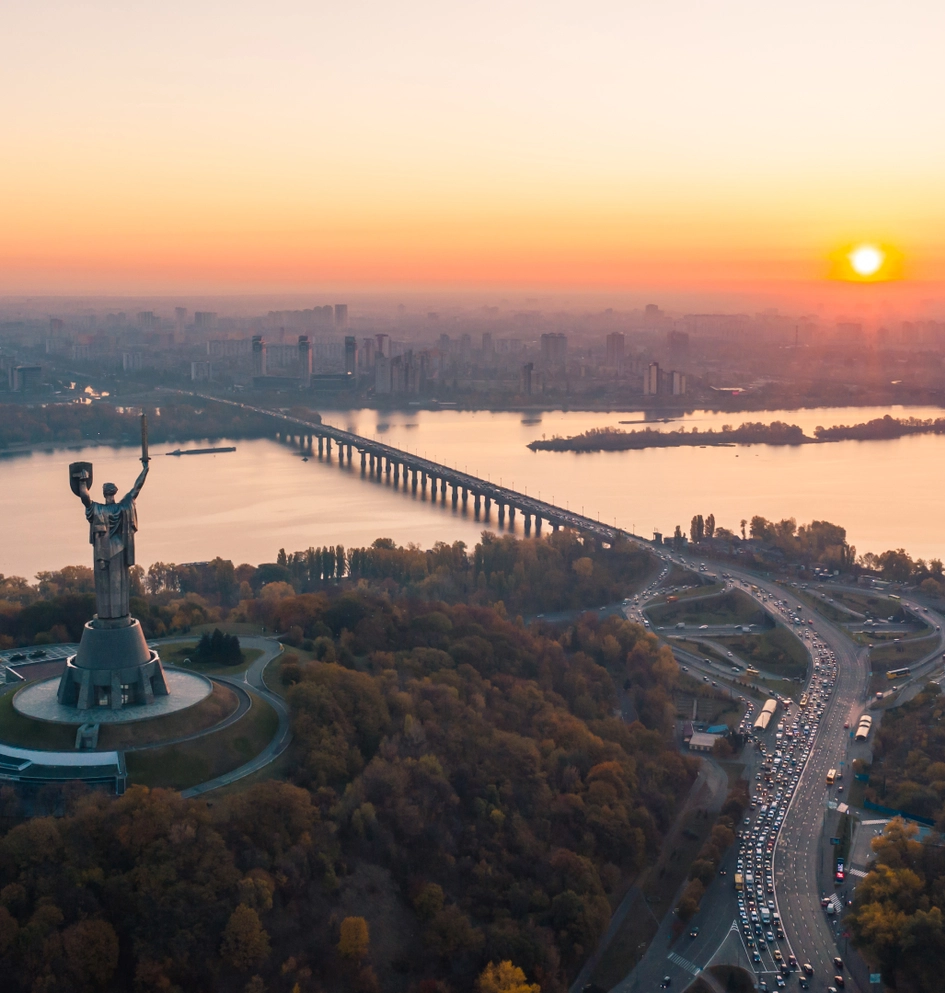 Київський горизонт, гарний вогняний захід сонця
