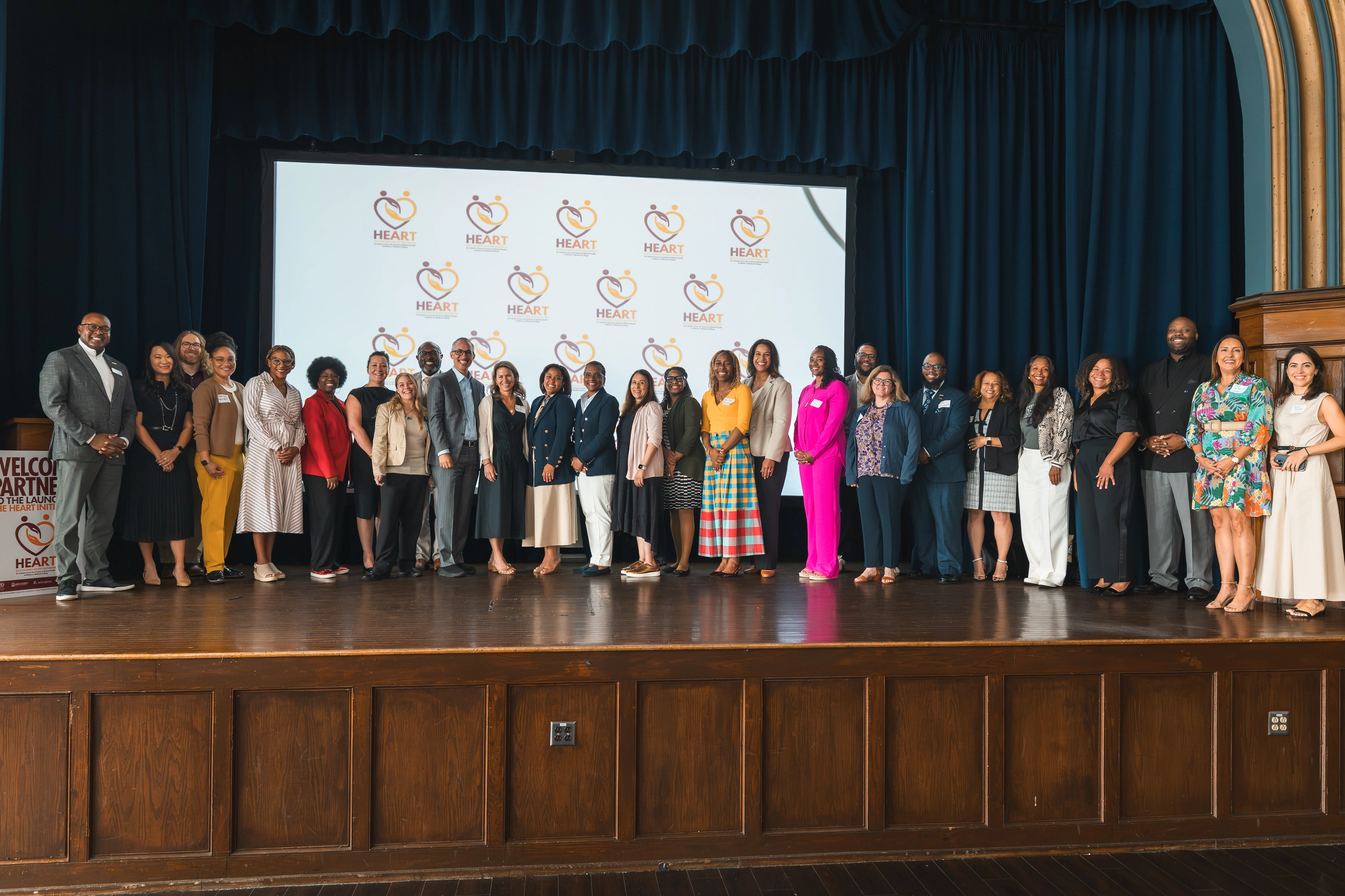 Novartis colleagues take the stage alongside Meharry Medical College, community partners and local leaders at the HeART Initiative launch event in Detroit, Michigan. 